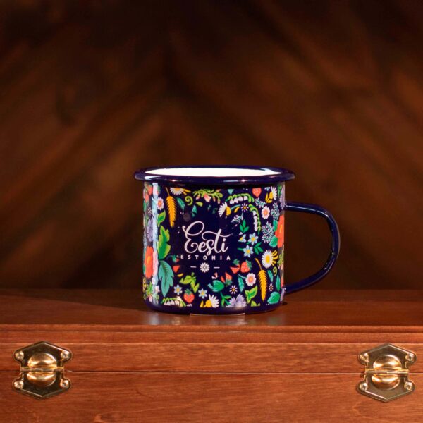 Metal mug with a floral pattern