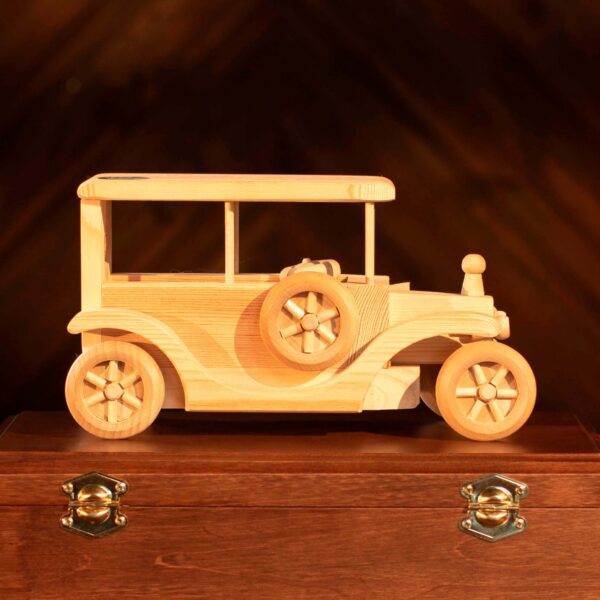 Puidust mänguauto FORD-T