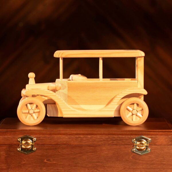 Puidust mänguauto FORD-T - Image 3