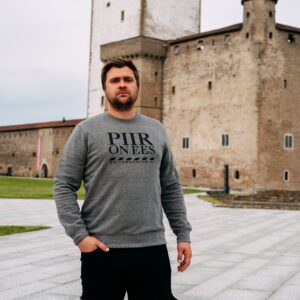 Narva Museum sweatshirt